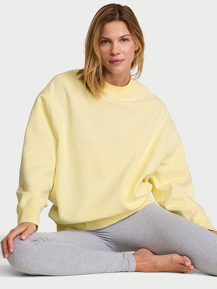 Effortless Fleece Crewneck Sweatshirt