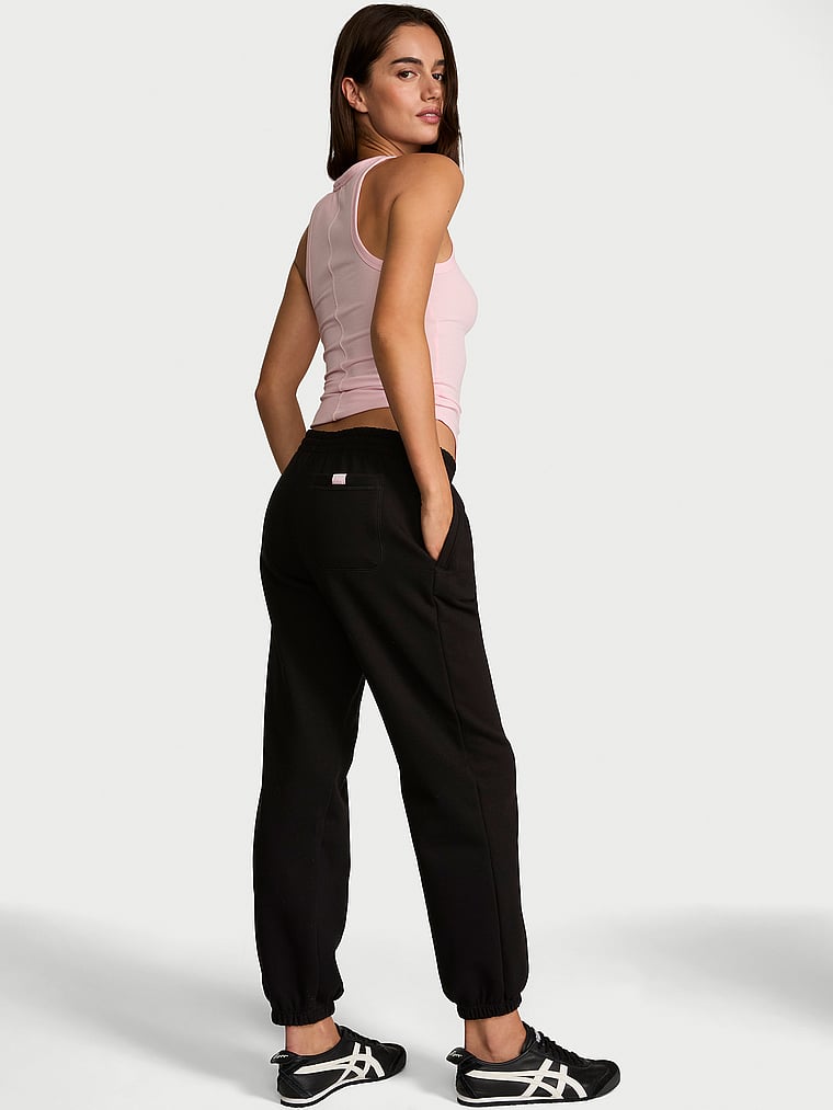 Off-Duty Fleece Jogger Sweatpant