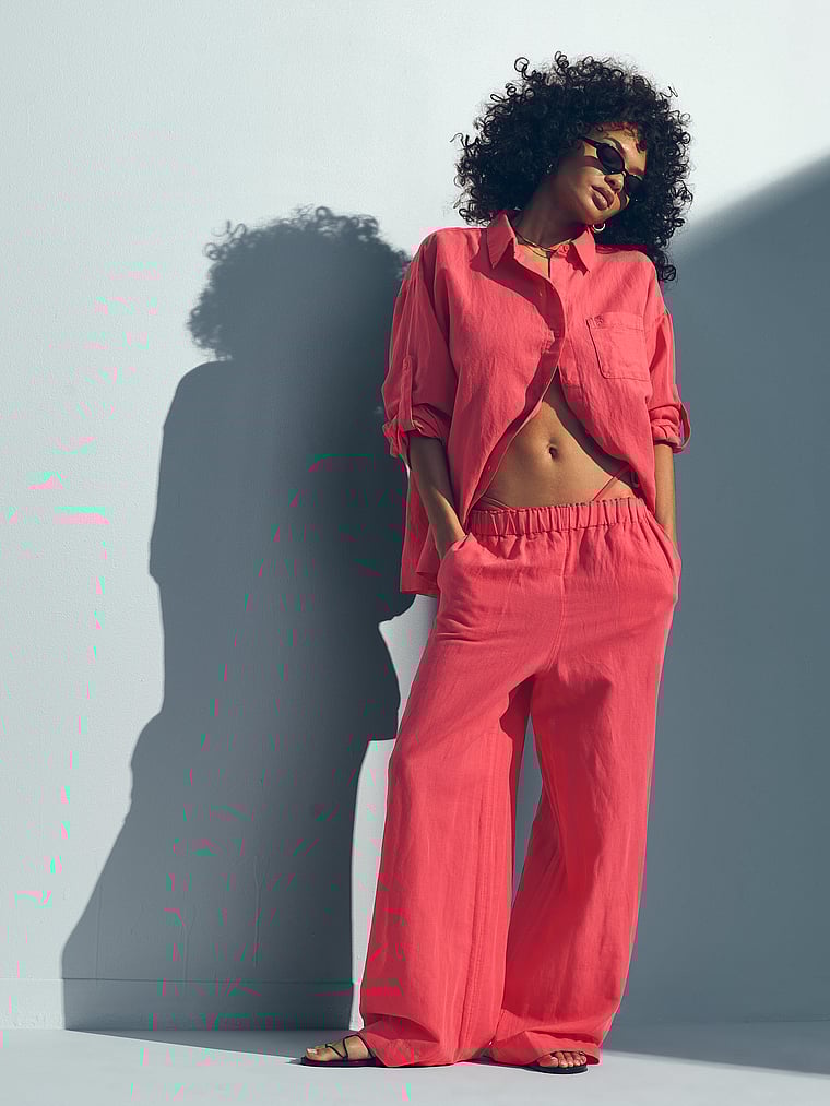 Victoria's Secret, Victoria's Secret Swim Beachwear Linen Pants, Poppy, onModelSide, 3 of 3 Ari is 5'9" and wears Small