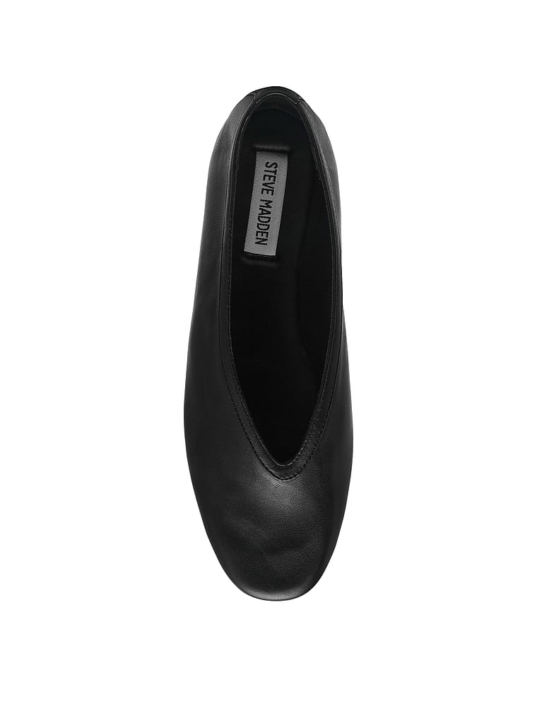 Steve Madden Leni Ballet Flat, Black Leather, detail, 5 of 5