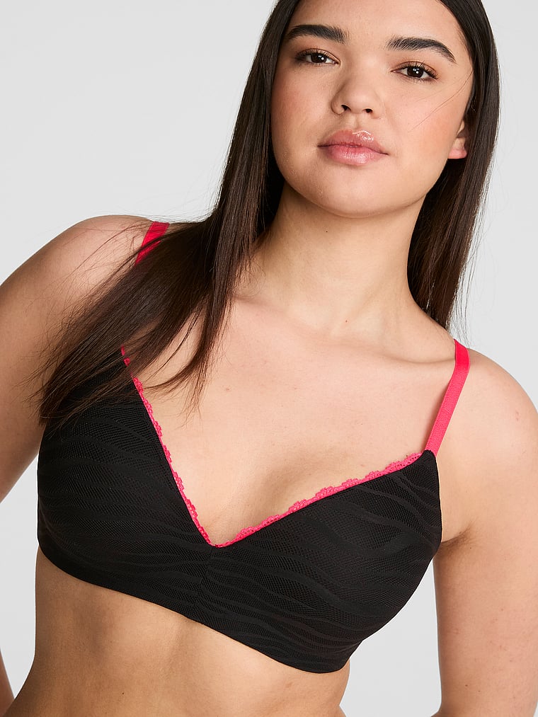 PINK Wear Everywhere™ Lightly Lined Wireless Bra, Black, onModelFront, 1 of 3 Breanna is 5'8" or 173cm and wears 36C or Medium