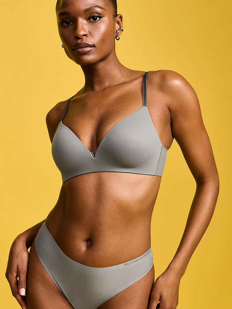 Victoria's Secret, Love Cloud Wireless Push-Up Bra, Steel Grey, onModelSide, 1 of 4 Tsheca  is 5'9" or 175cm and wears 34B or Small