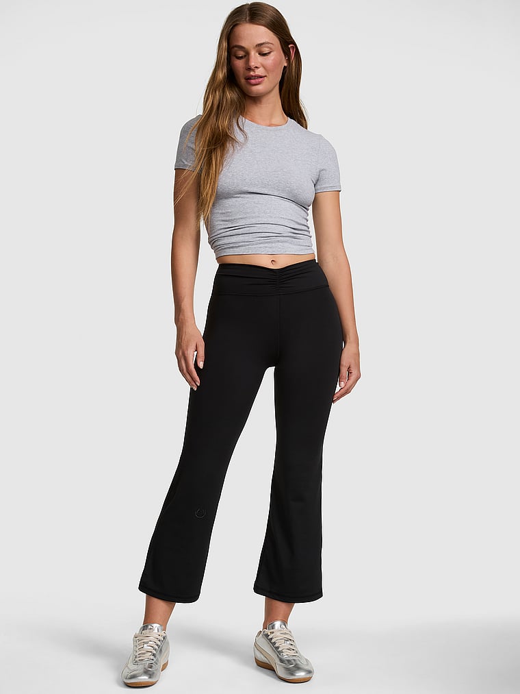 PINK Relay™  Cropped Flare Leggings