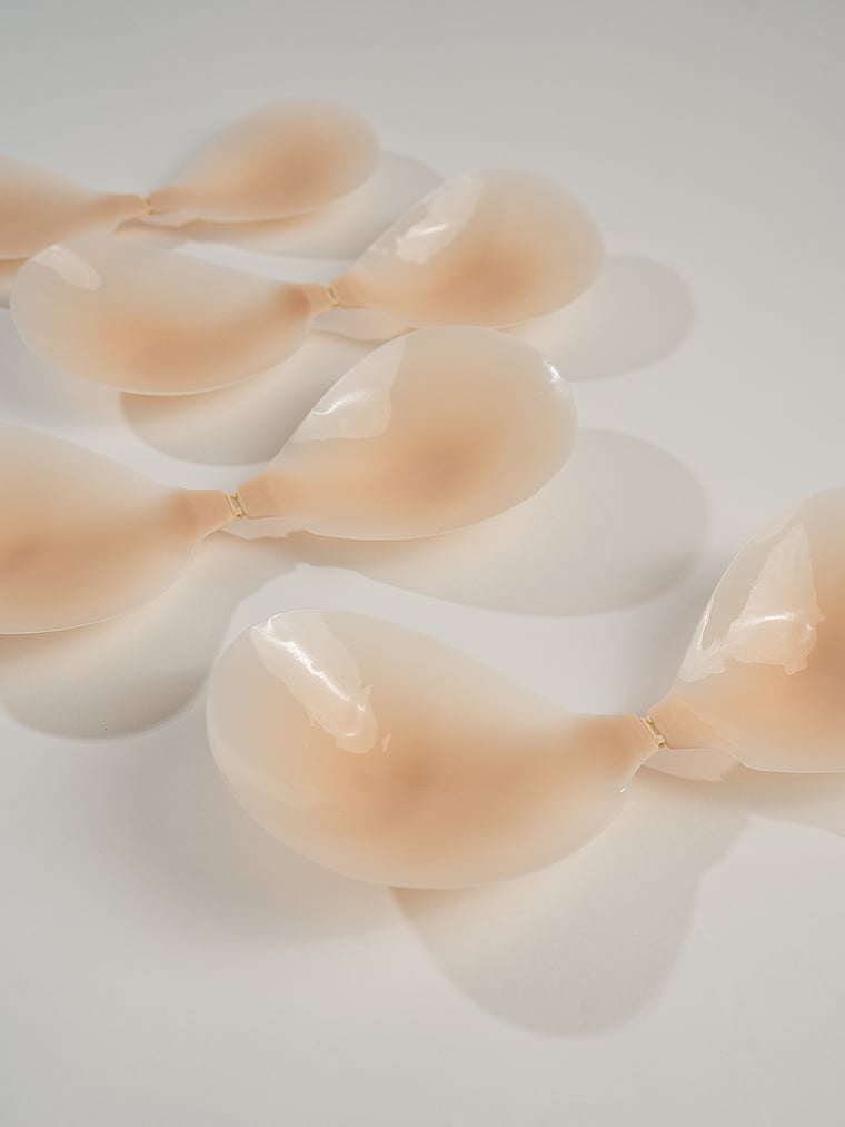 Victoria's Secret, Nood Reusable Shape-Up Strapless Adhesive Bra, Buff, detail, 4 of 4