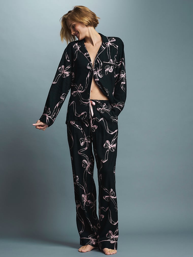 Victoria's Secret, Victoria's Secret Flannel Long Pajama Set, Black Bows, onModelSide, 3 of 4