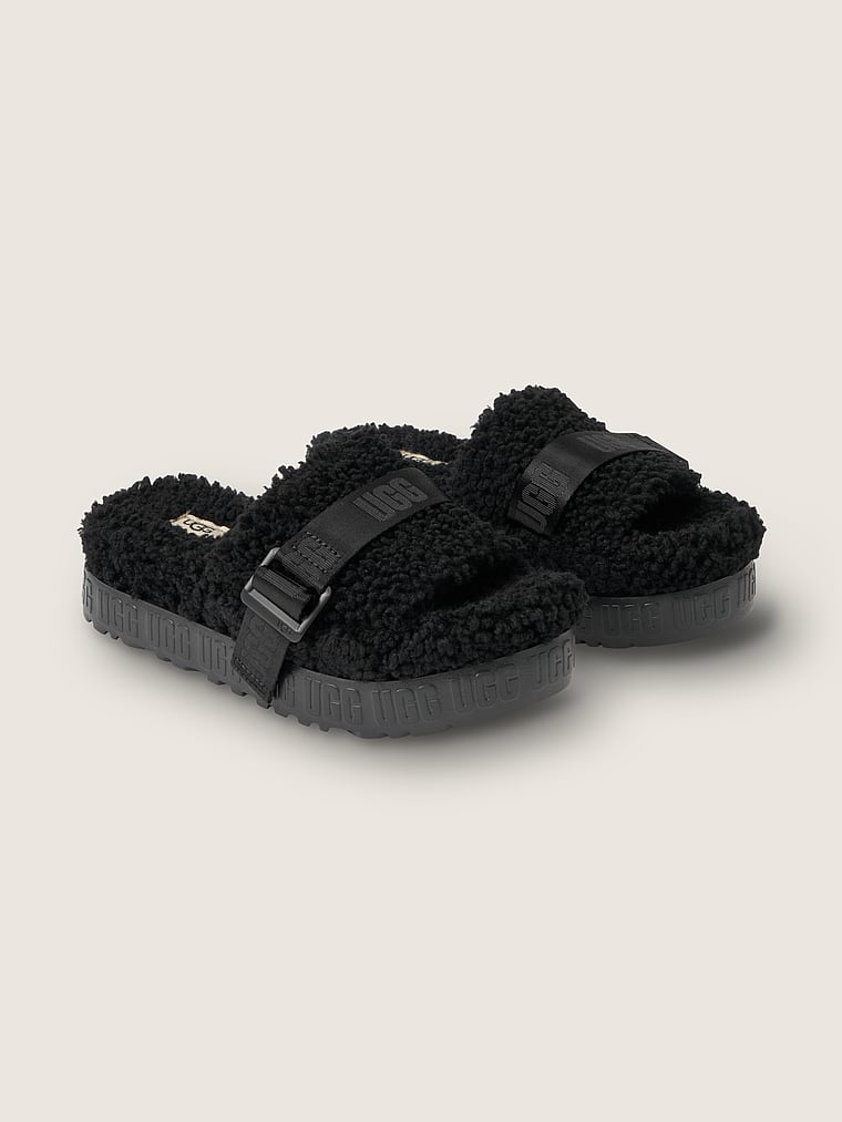 ugg pink sliders
