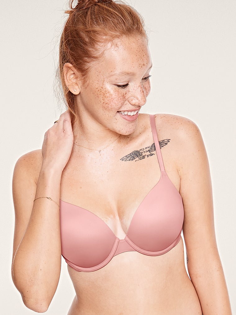 PINK Wear Everywhere Wear Everywhere T-Shirt Lightly-Lined Bra, Damsel Pink, onModelFront, 4 of 6