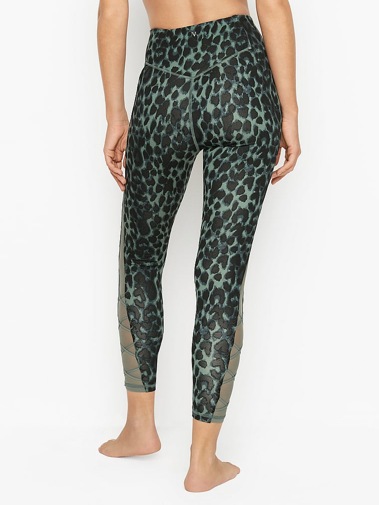 Incredible Essential Lace-up Legging 
