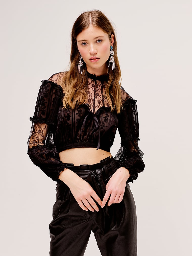 Scarlett Crop Top For Love Lemons Vs