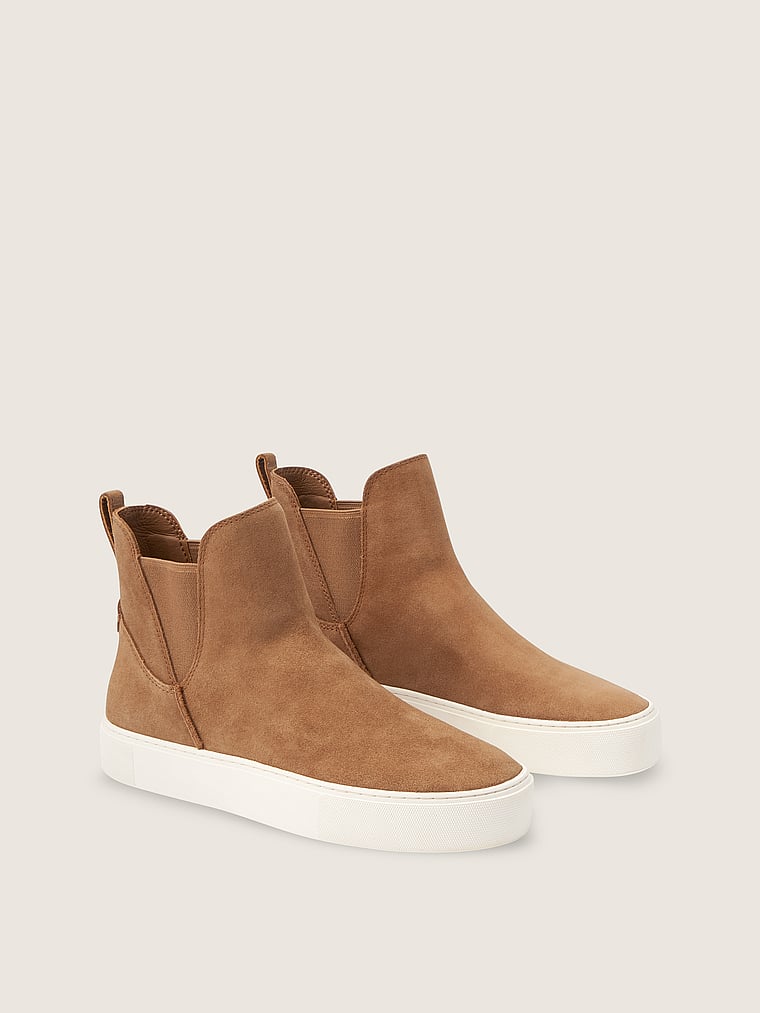 ugg sneaker