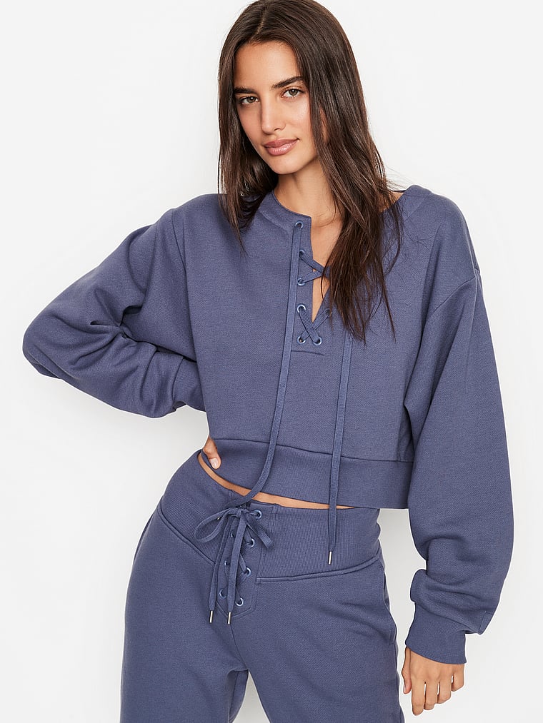 victoria secret crew neck sweater