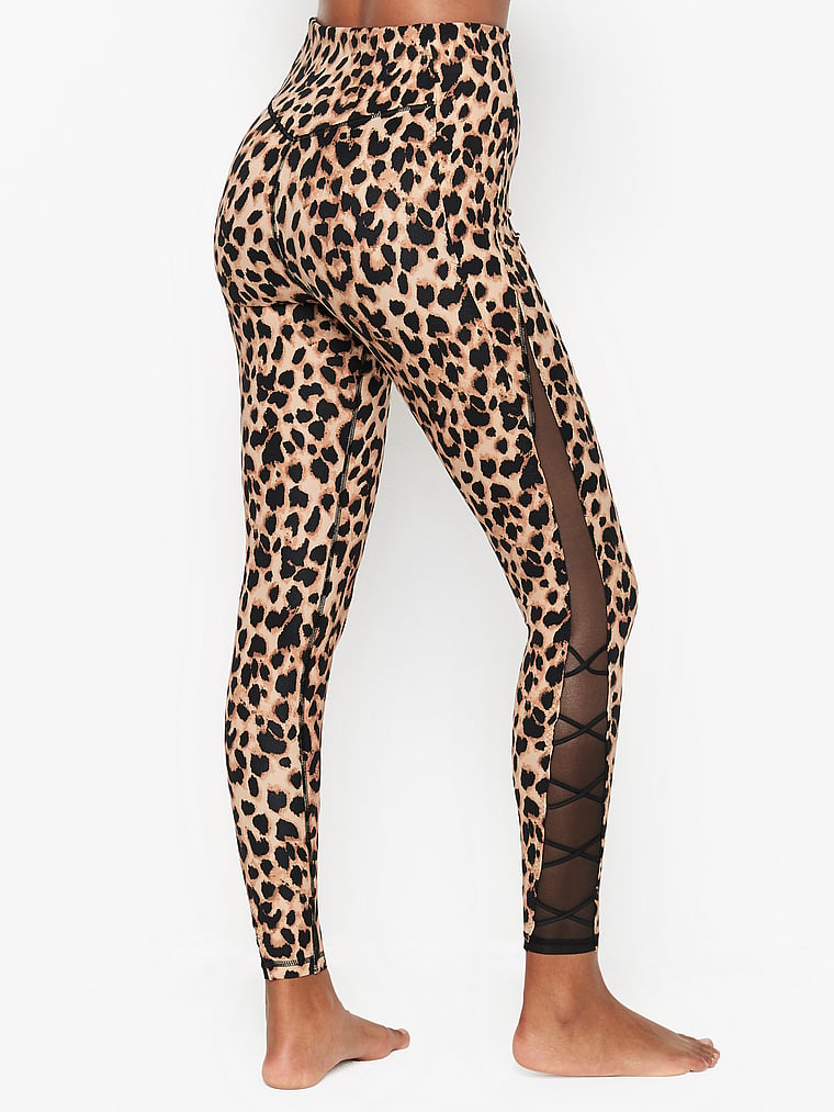 Incredible Essential Lace-up Legging 