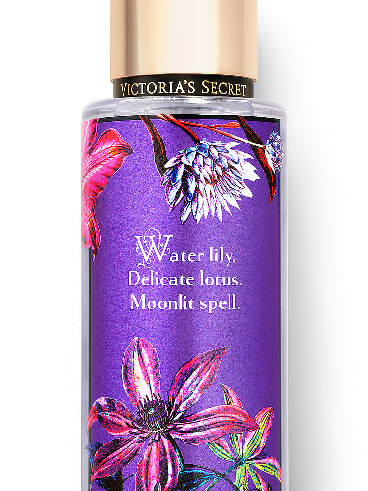 VictoriasSecret Wonder Garden Fragrance Mists. 2