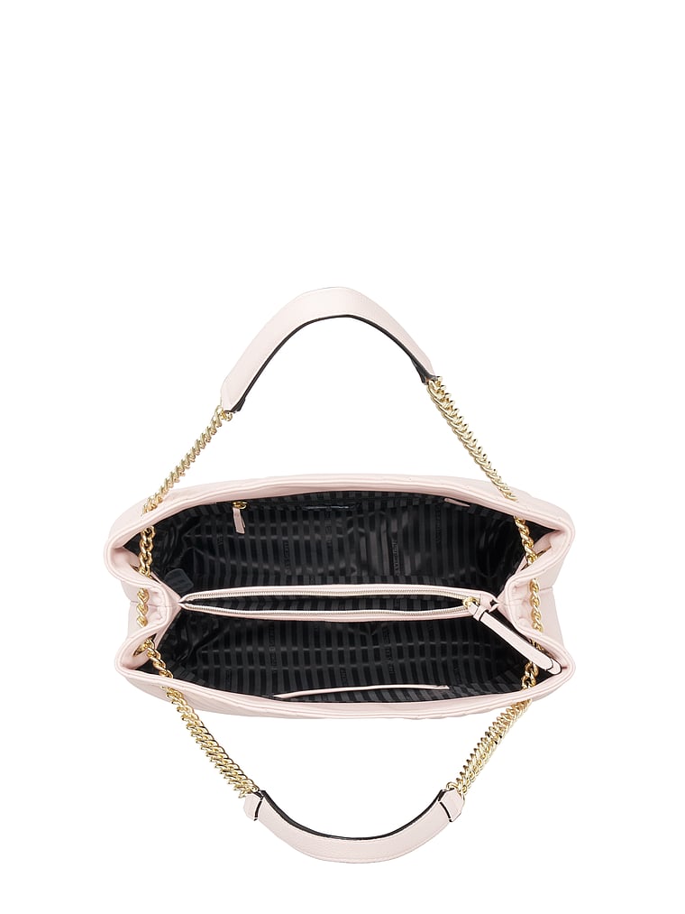 VictoriasSecret Pebbled V-Quilt Shoulder Tote. 3
