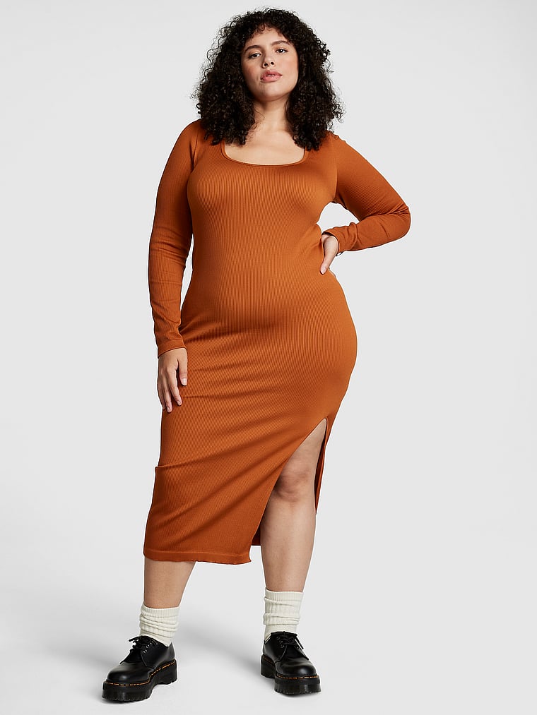 PINK Chlöe x Halle Seamless Long-Sleeve Rib Midi Dress, Dark Caramel, onModelFront, 1 of 3 Diana is 5'8" and wears 38DD (E) or Extra Extra Large