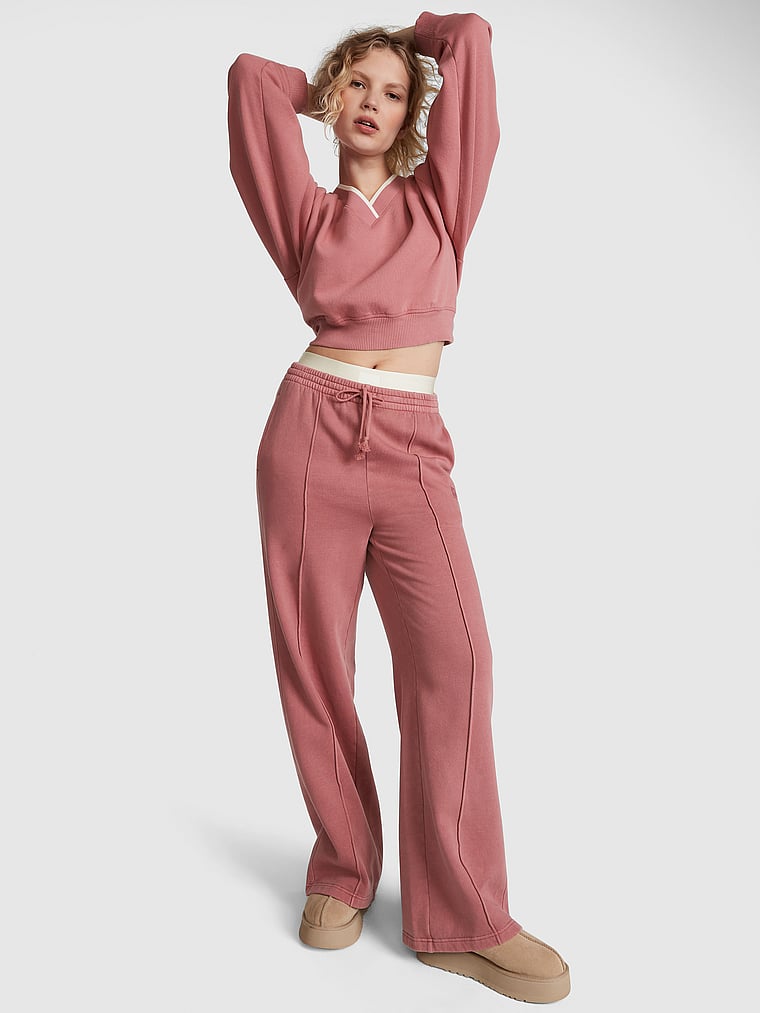 PINK Premium Fleece V-Neck Pullover, Soft Begonia, onModelSide, 4 of 4 Anabel is 5'8" or 173cm and wears Small