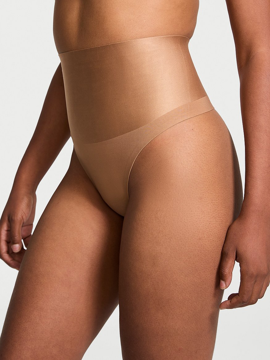 Smoothing Shimmer Thong Panty