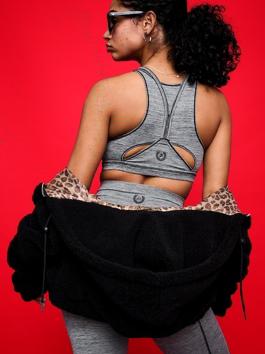 Relay Cut-Out Leggings