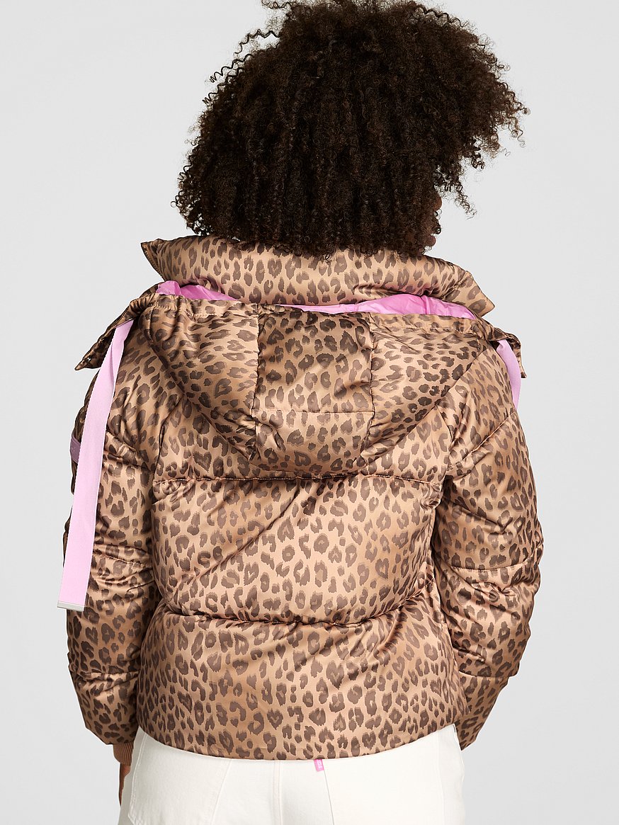 Marshmallow Cropped Puﬀer Jacket