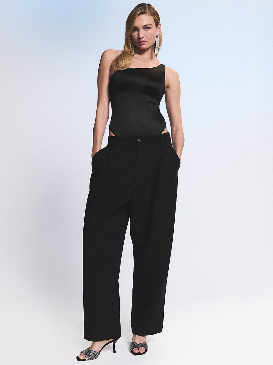 SoSleek™ One-Shoulder Bodysuit