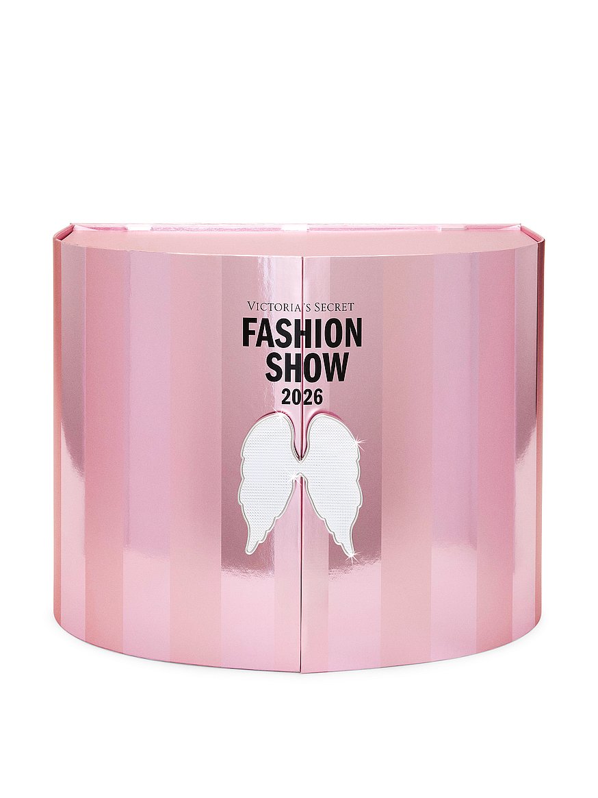 Buy The Ultimate Runway Vanity Gift Set Ft. Limited-Edition Scents