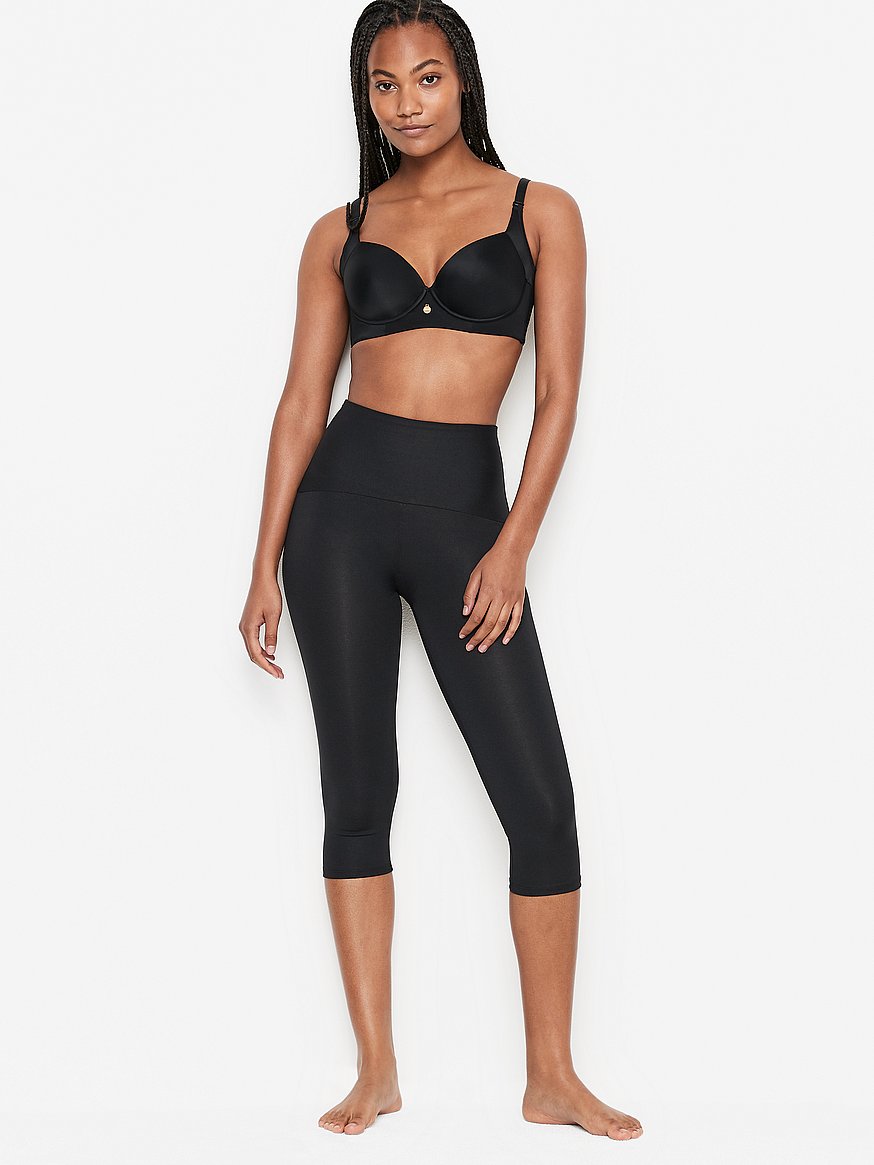 VICTORIA SPORT Knockout Black Capri Leggings with Mesh Panel Size M,  Women's Fashion, Activewear on Carousell