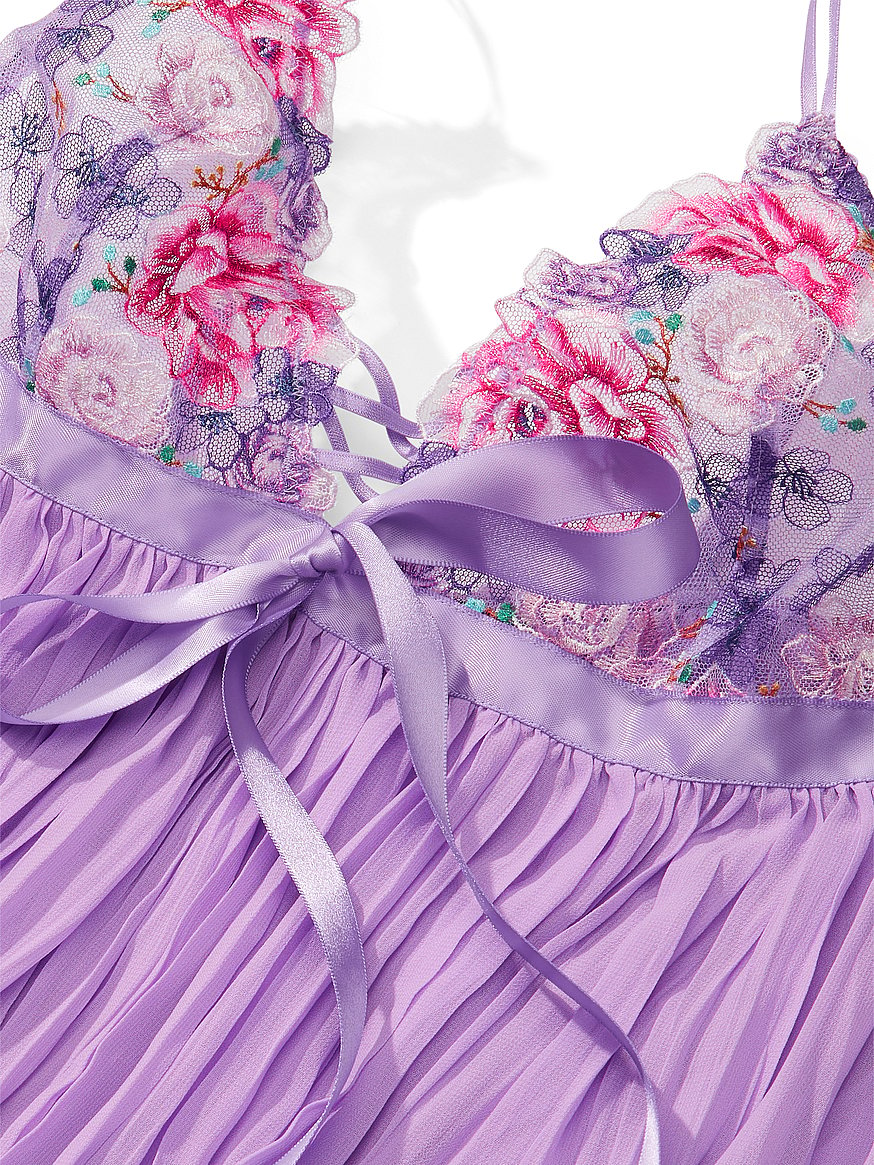 Floral Embroidery Pleated Babydoll