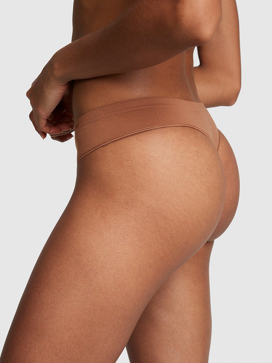 Buy SEAMLESS HIGH SHORT online at Intimo